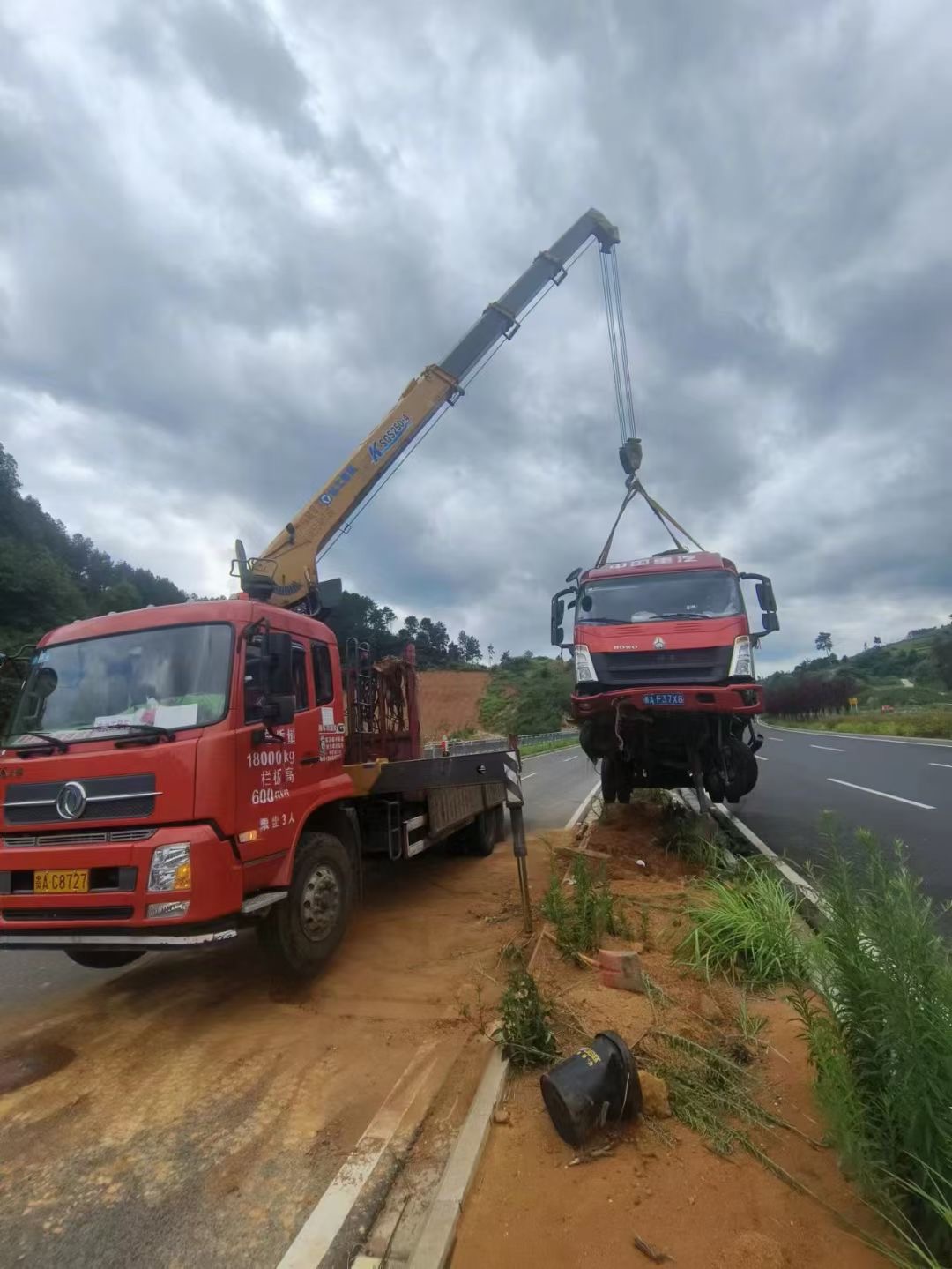 红岗区吊车出租公司在日常生活中对吊车要怎样检查